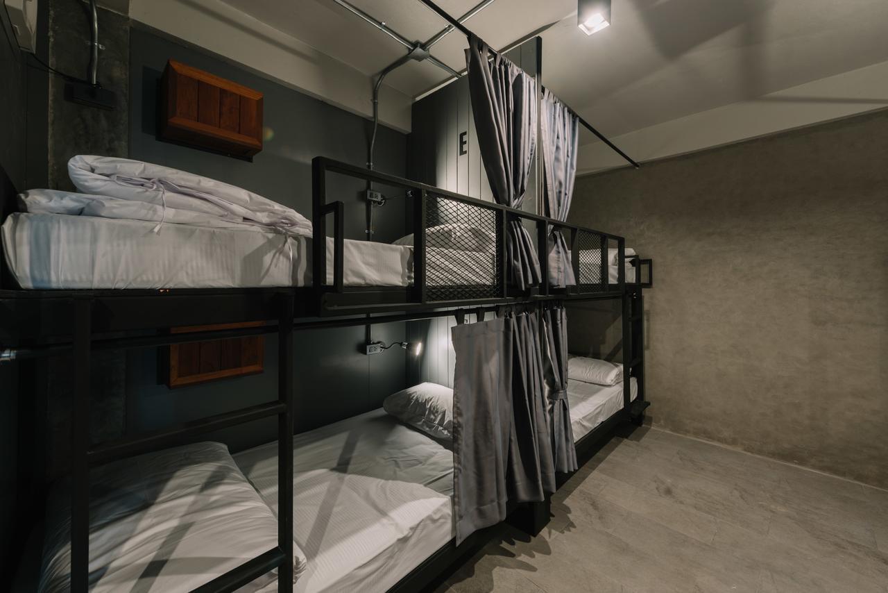 Bed & Bike Hostel Chiang Rai Exterior photo